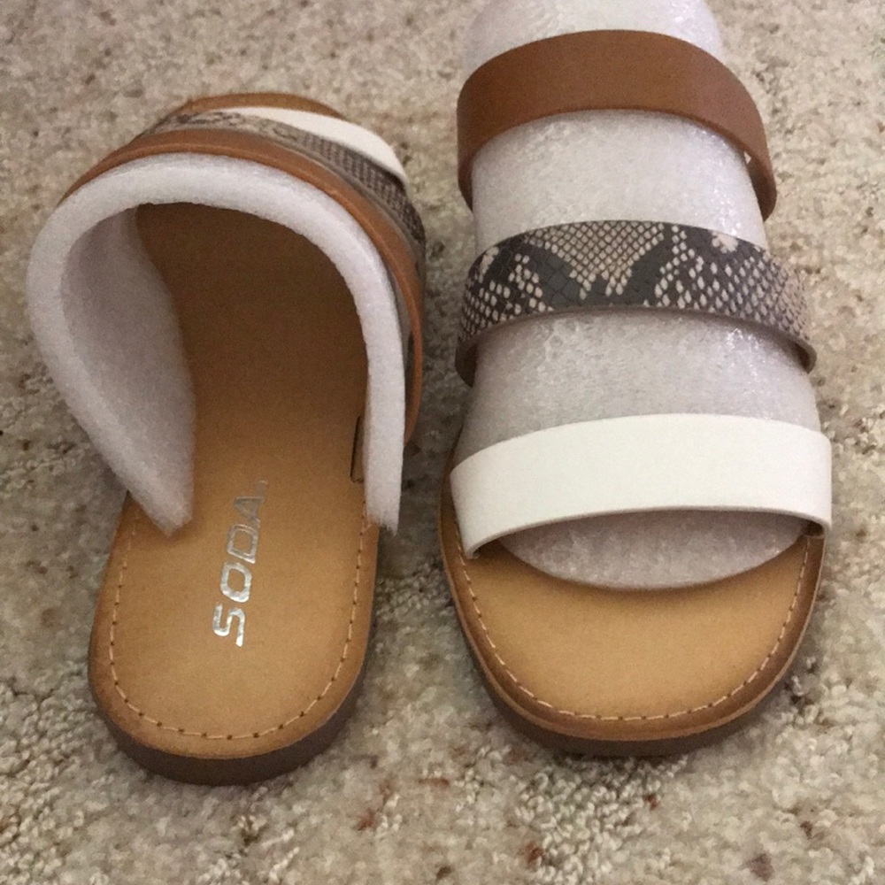 Shoes - Picture 2 of 3